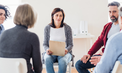 Comprehensive Analysis Suggests Metacognitive Training Can Be Effective in Schizophrenia and Psychotic Disorders Comprehensive Analysis Suggests Metacognitive Training Can Be Effective in Schizophrenia and Psychotic Disorders