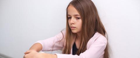 Childhood Stress and Early Onset of Female Puberty May Raise Risk of Depression and Anxiety in Adolescence, Study Finds Childhood Stress and Early Onset of Female Puberty May Raise Risk of Depression and Anxiety in Adolescence, Study Finds